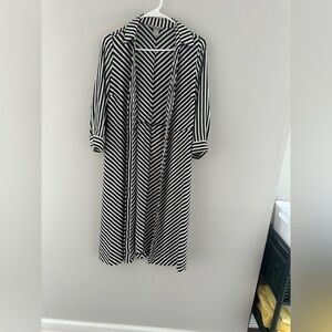 H&M Black and White Striped Long Sleeve Dress